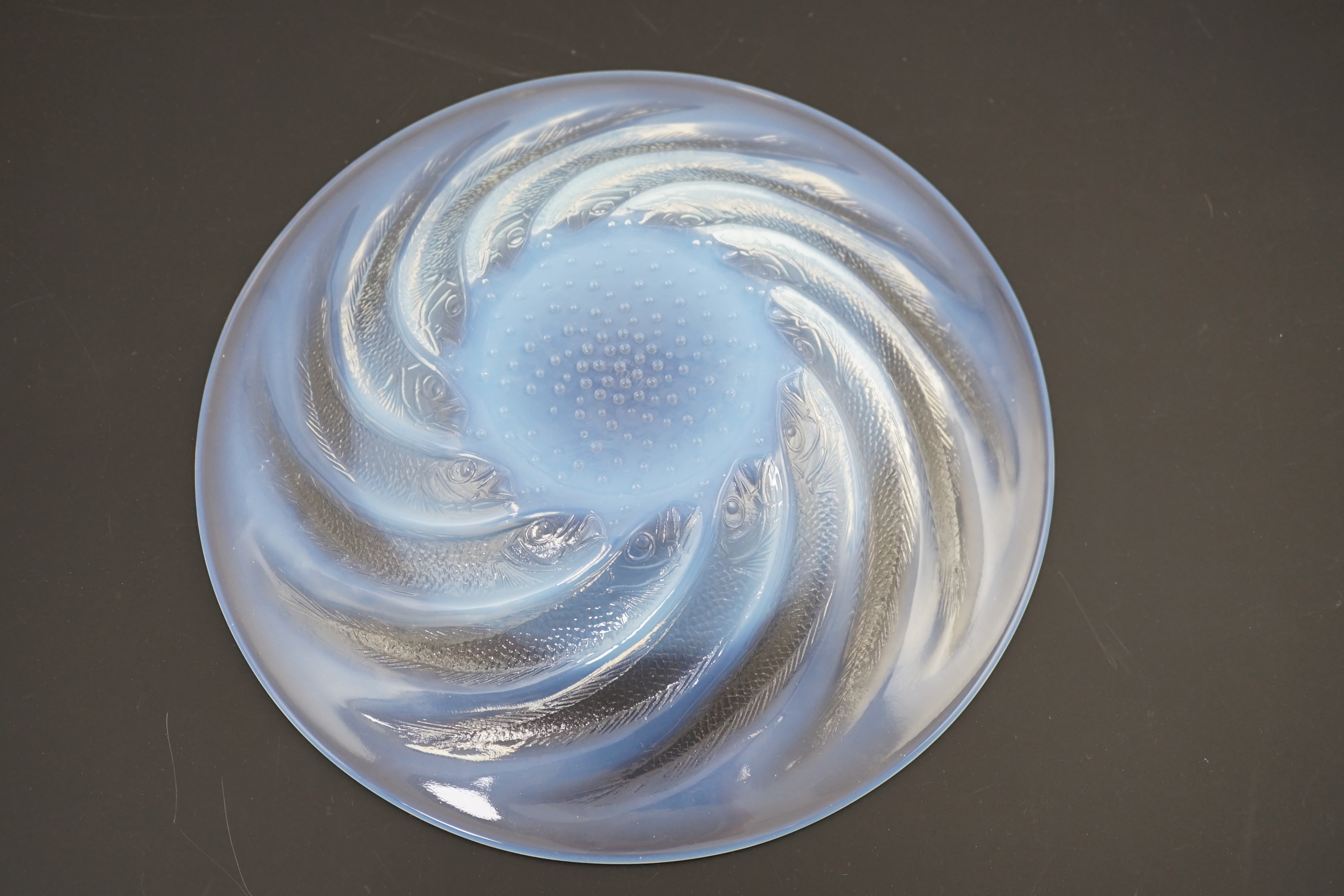 An R. Lalique Poissons opalescent glass dish